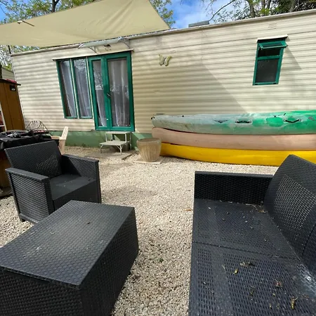 Des Acacias Campsite